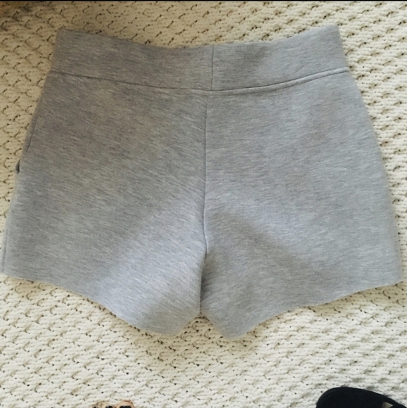 DKNY Scuba Neoprene Shorts - Picture 2 of 5